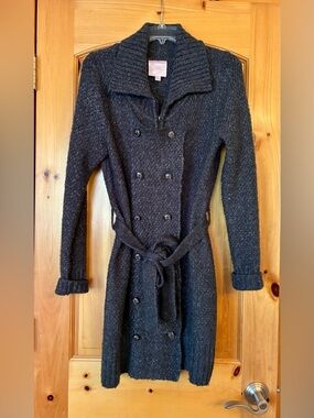 Romeo & Juliet Couture Charcoal Gray Zip-Up Sweater Coat